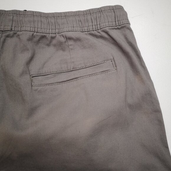 NWT Bluenotes Men's Size XL Dark Grey Elastic & Tie Waist Relaxed Cargo Jogger - Picture 12 of 16